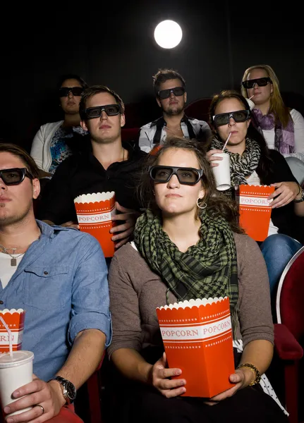 Los espectadores en el cine — Foto de Stock