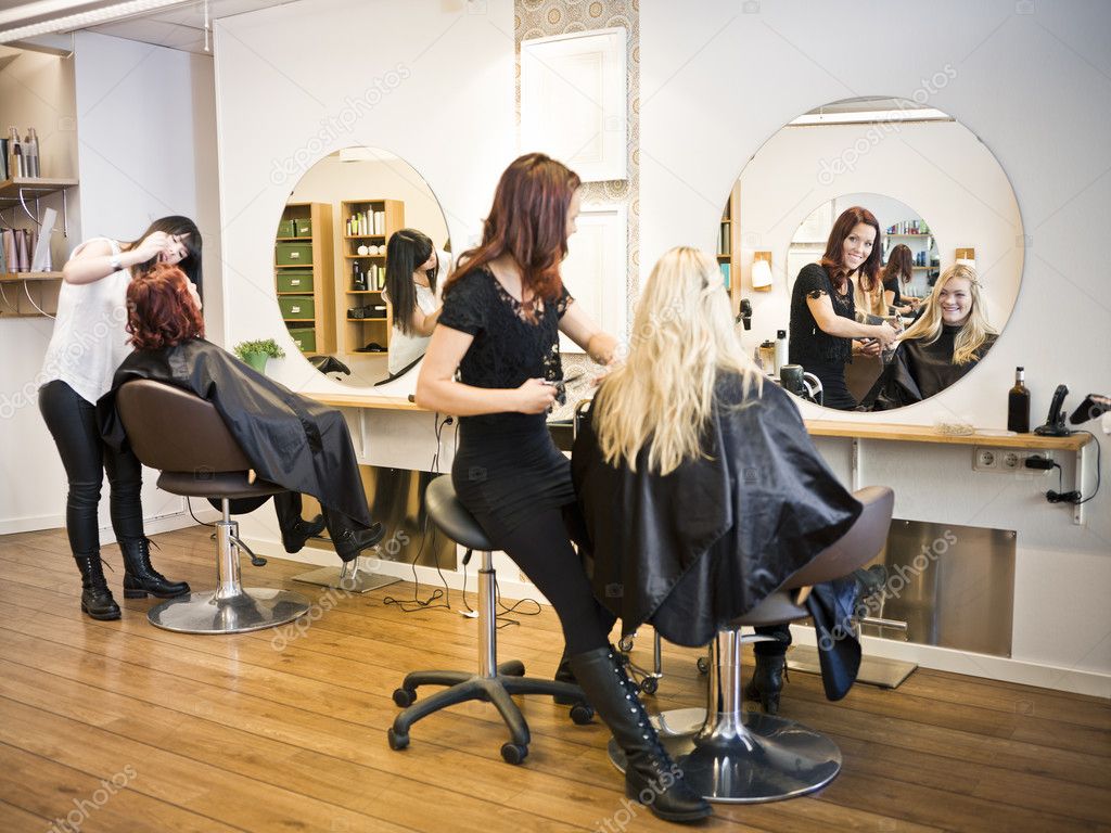 Hair salon situation Stock Photo by ©gemenacom 7460891