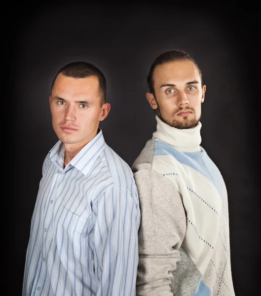 Dwóch młodych mężczyzn — Zdjęcie stockowe