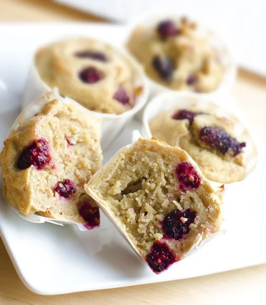 Muffins de amoreira — Fotografia de Stock