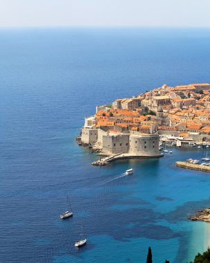 Dubrovnik walls clipart