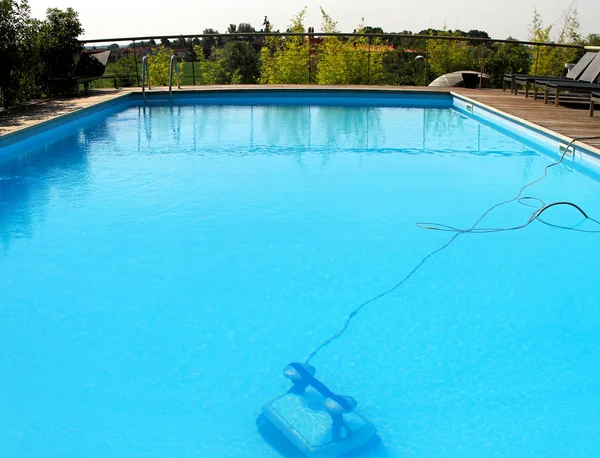 Robô piscina — Fotografia de Stock