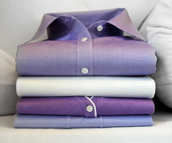 Purple shirt — Stock Photo, Image