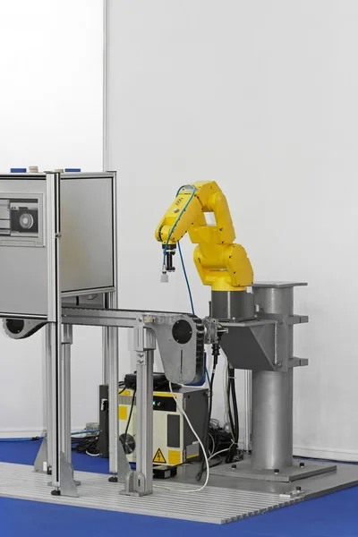 Roboter in der Produktion — Stockfoto