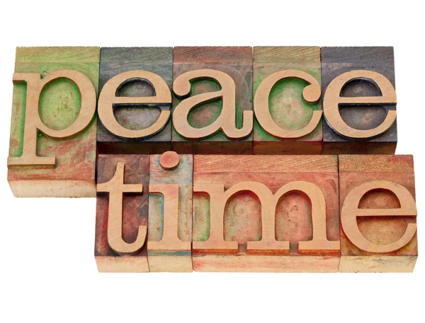 Peacetime word in letterpress type — Stock Photo, Image