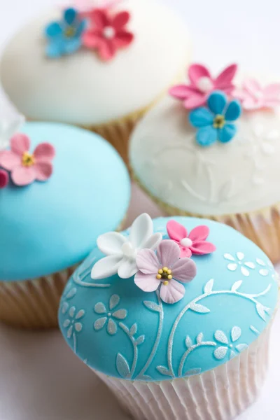웨딩 컵 케이크 — 스톡 사진