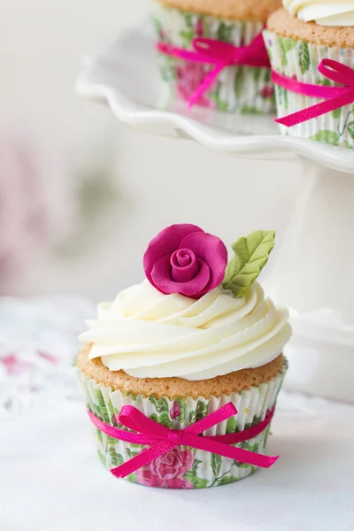 Rosa muffin — Stockfoto