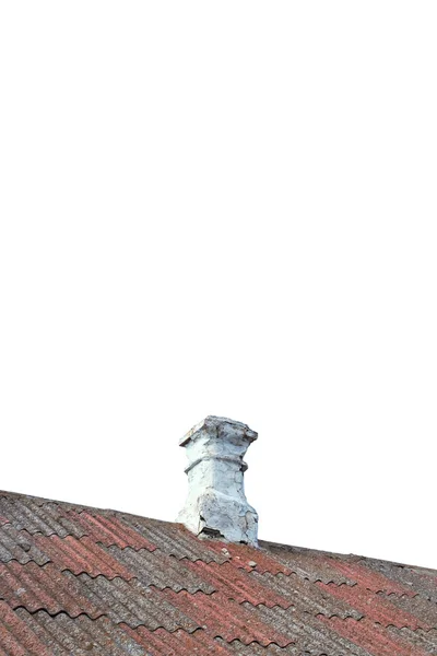 Cserép tető és a tégla kémény — Stock Fotó