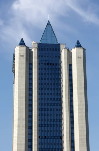 Edificio de estilo de alta tecnología — Foto de Stock