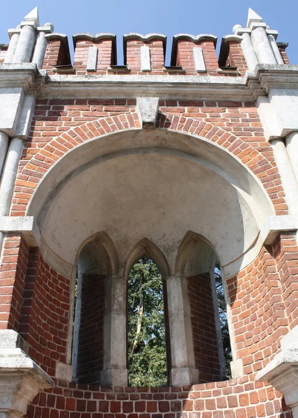 Detail výzdoby složených brány (brána je hrozen) v Tsaritsyno — Stock fotografie