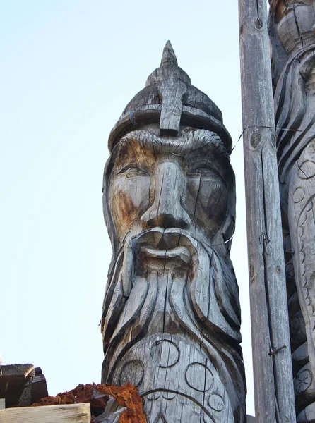 Дерев'яна скульптура — стокове фото