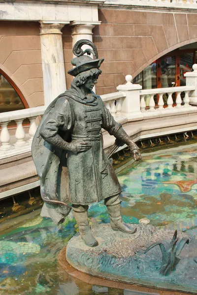 Sculptuur op een Russisch sprookje "Prinses kikker" — Stockfoto