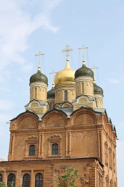 东正教教会在太阳光线 — 图库照片