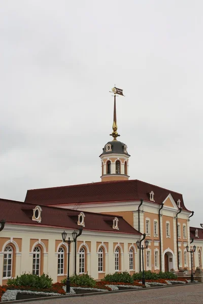 Das Hauptgebäude des Artilleriegerichts des Kasan-Kreml — Stockfoto