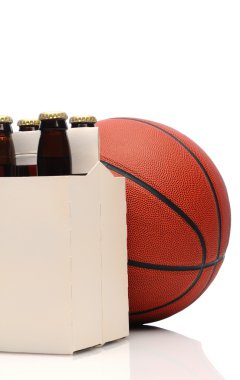 Basketbol ve bira altı paketi