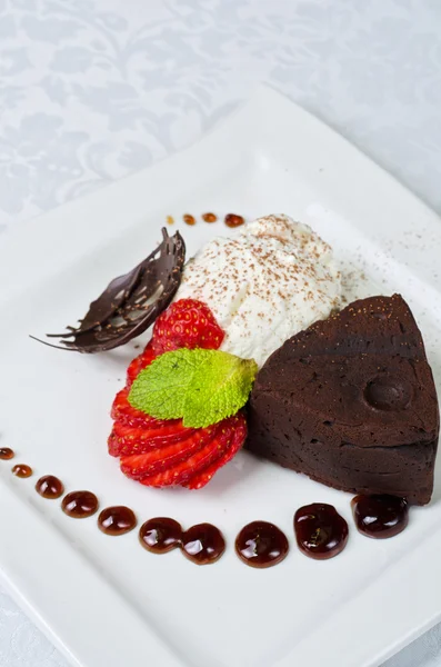 Čokoládový koláč — Stock fotografie