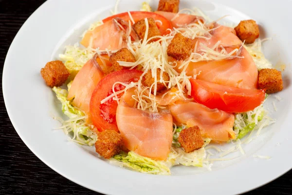 Gerookte zalm filet salade — Stockfoto