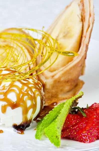 Läckra pannkaka dessert — Stockfoto