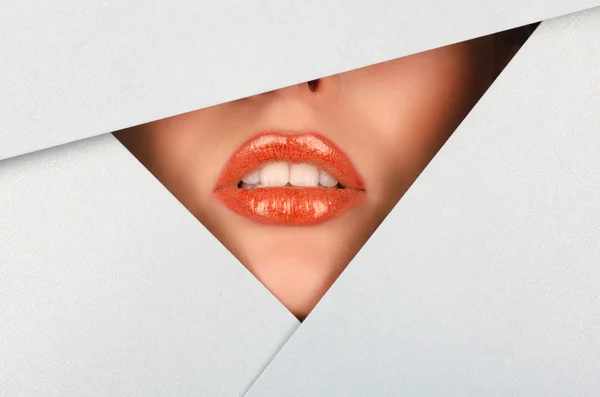 Piękne kobiece usta — Zdjęcie stockowe