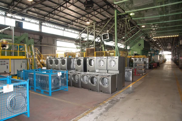 Fabrik: vaskemaskine produktion - Stock-foto