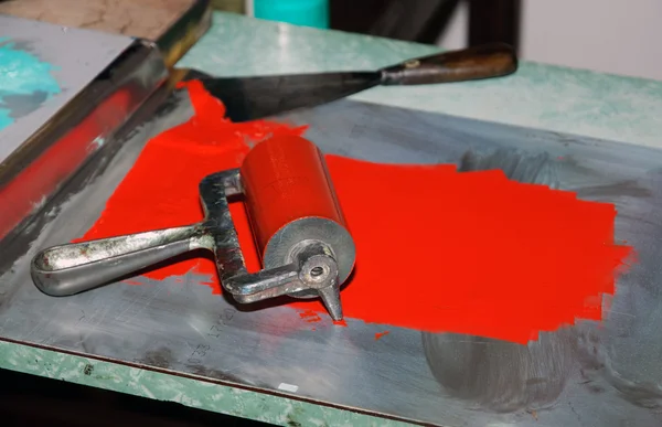 Impresión de rodillos con tinta roja — Foto de Stock