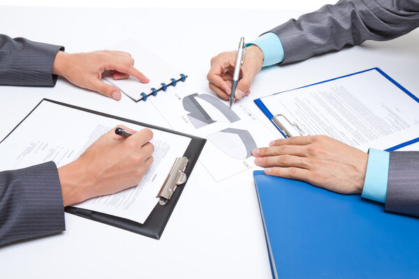 Деловые люди
