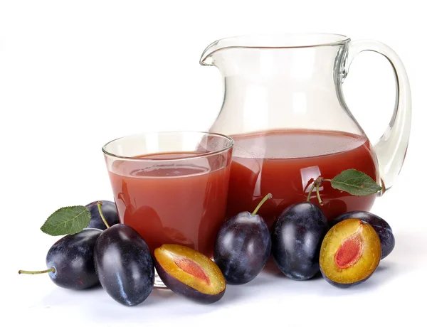 Śliwki sok i owoce — Zdjęcie stockowe