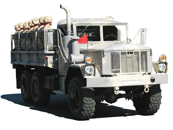 Kamouflage militära lastbil med soldater isolerade — Stockfoto