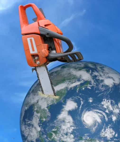 Concept saw cutting earth globe over blue sky — Stock Photo, Image