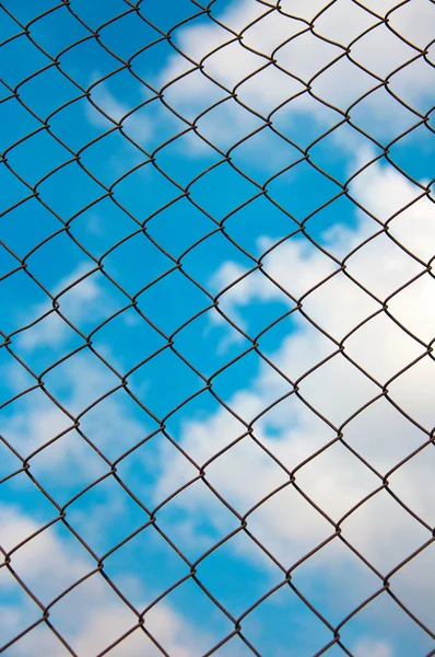 Železná mřížka plot — Stock fotografie