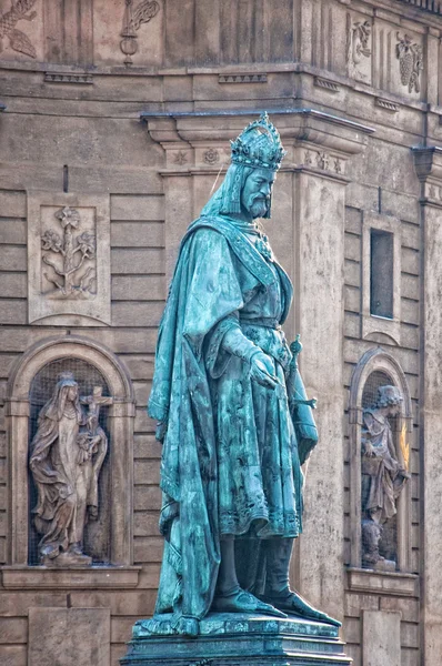 Charles staty i Prag — Stockfoto