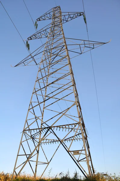 Πυλώνας ηλεκτρικής ενέργειας — Φωτογραφία Αρχείου