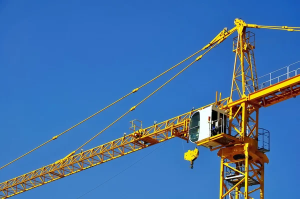 Closeup of yellow crane — Stock Photo, Image