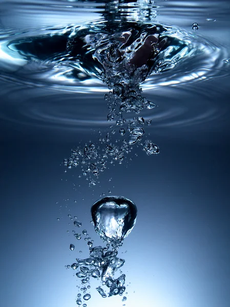 Sladká voda s bublinkami — Stock fotografie