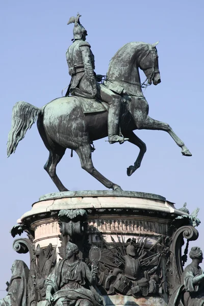 Памятник императору Николаю I в Санкт-Петербурге — стоковое фото