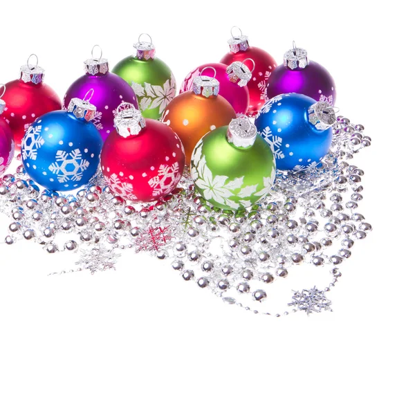 Bolas de Natal com símbolos de floco de neve — Fotografia de Stock