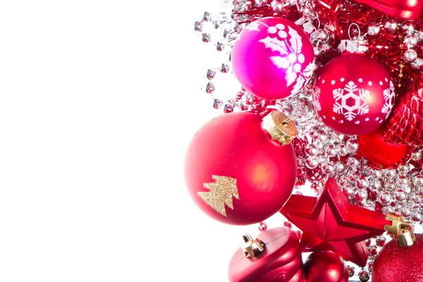 Різдвяні кульки і мішура — стокове фото