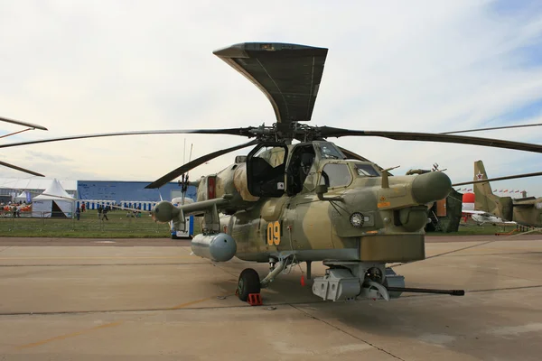 Un helicóptero de combate ruso Mi-28 — Foto de Stock
