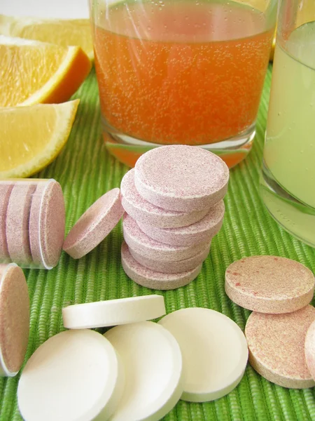 Limonáda tablety s vitamíny — Stock fotografie