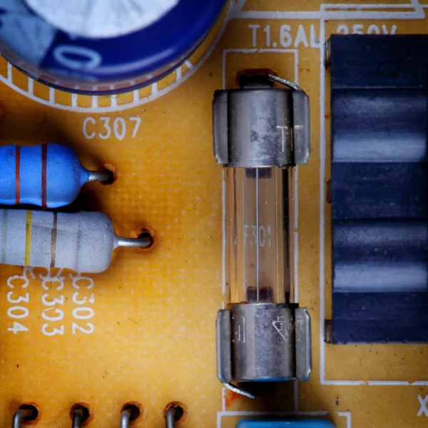 Fermeture du circuit électronique. Macro fond — Photo