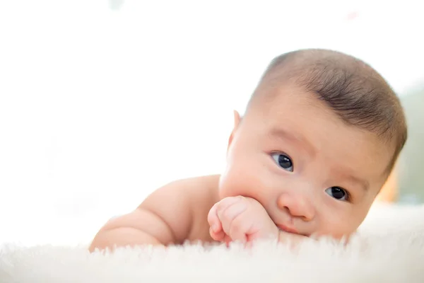 Portret van schattige baby — Stockfoto