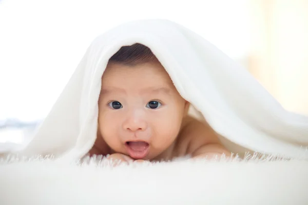 Portrait de bébé mignon — Photo