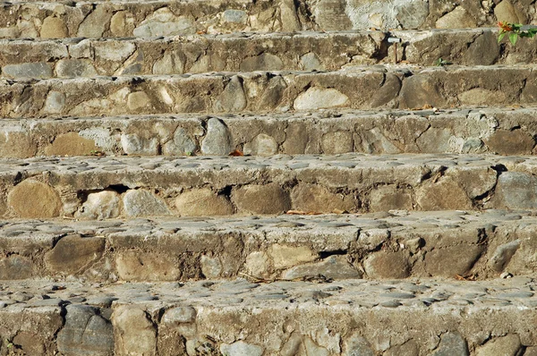 Escalera de piedra natural — Foto de Stock