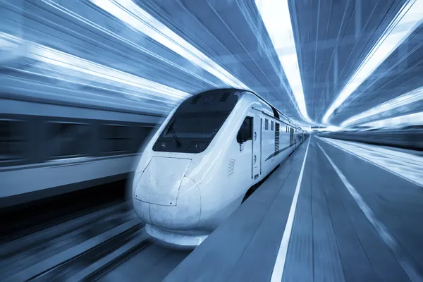 Vysokorychlostní vlak železniční — Stock fotografie