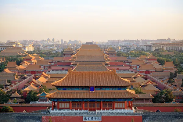 Пекин запретный город в сумерках — стоковое фото