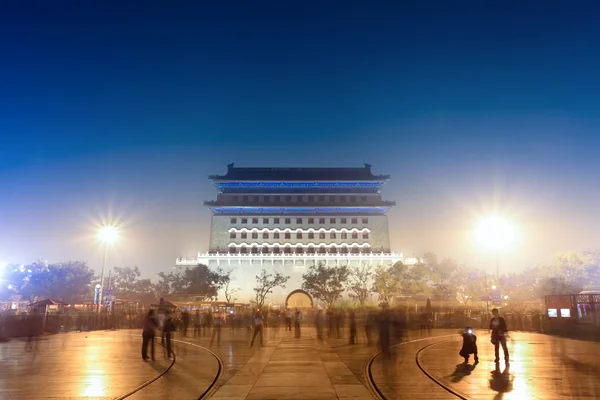 Ночная сцена старого пекина — стоковое фото