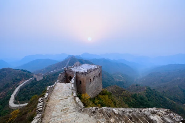 The great wall in sunrise — Stock Photo, Image
