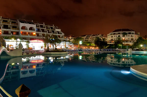 Hotel. Night view — Stock Photo, Image