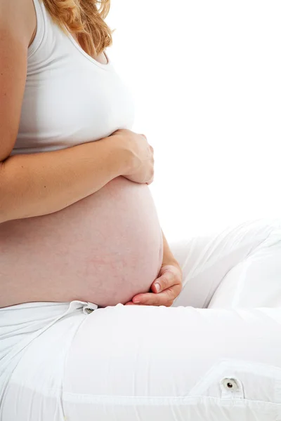 クローズ アップで妊娠中の腹 — ストック写真