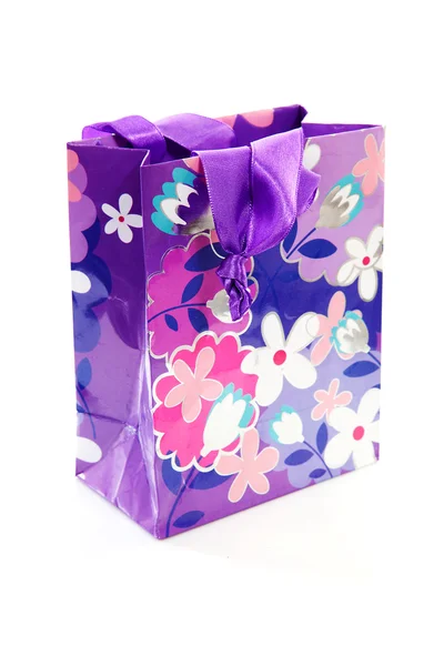 Geschenk tas met bloemenprint — Stockfoto